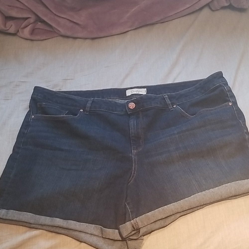 Jessica Simpson Forever Rolled Cuff Shorts 22W